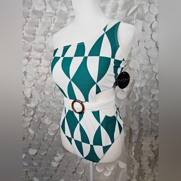 Green Sexy Asymmetrical Neck Geometrical Print Cut Out One Piece Swimwear - Picture 8 of 8
